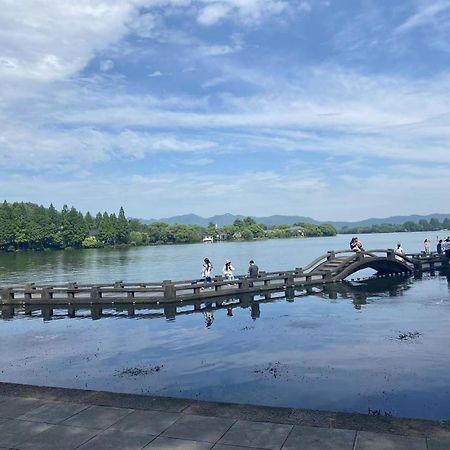 Hangzhou Memory Travel International Hotel-Edge Westlake Zewnętrze zdjęcie
